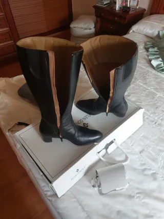 Botas altas de piel Belen Gonzalo negras súper cóm