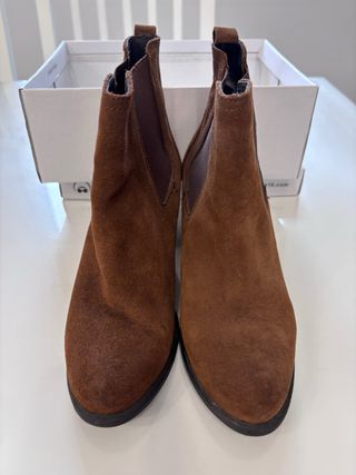 Botines marrones piel