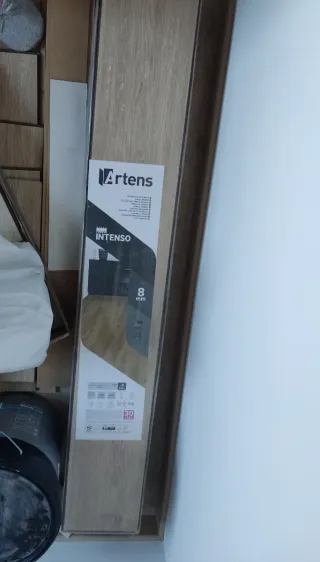 Suelo laminado intenso 8mm AC5