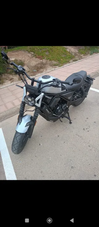 Moto Custom Plata 4.700 km