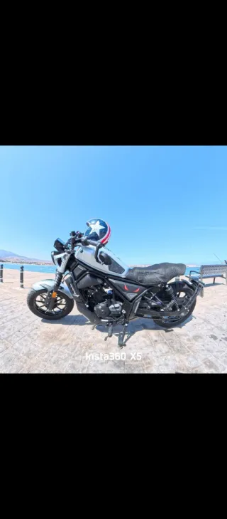 Moto Custom Plata 4.700 km