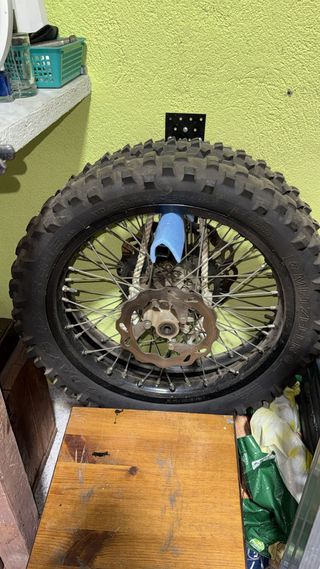 Rieju Marathon Pro 125 4T Enduro – Pasada a calle