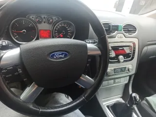 Ford Focus 2010