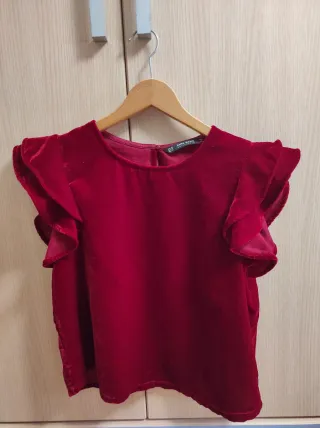 Top Zara Terciopelo Rojo Volantes