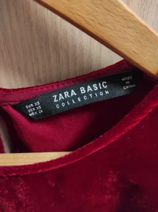 Top Zara Terciopelo Rojo Volantes