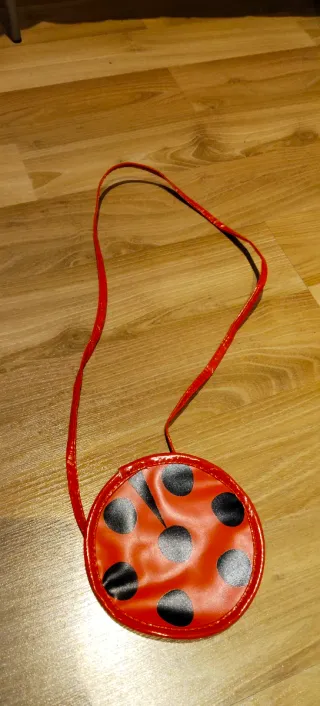 Lote Bata Miraculous Ladybug 4-5 años,  bolsoymás