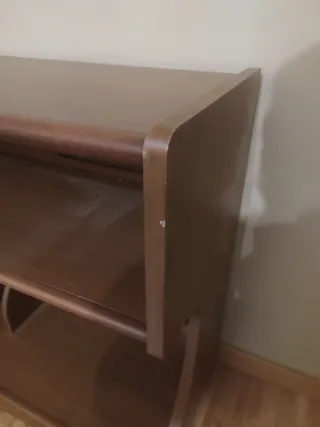 Mueble TV madera marrón