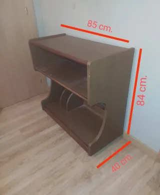 Mueble TV madera marrón