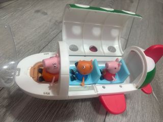 Avión Peppa Pig con figuras