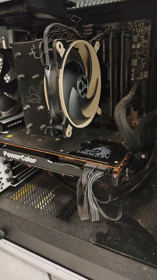 PC Desktop Ryzen 5 3600 + RX 5700XT Bianco