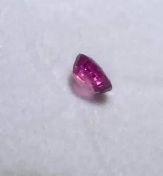 Zaffiro Rosa Naturale 1.676 Cts