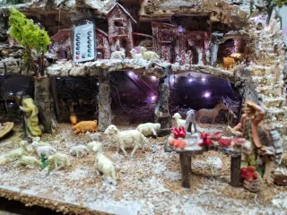 Presepe Artigianale N.11 - 60x35x38 cm