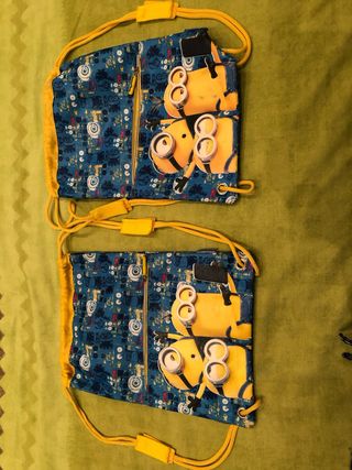 2 Bolsas/Mochila Minions con Cremallera