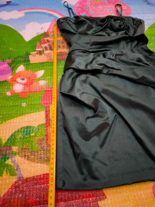 Abito Rinascimento verde con coprispalle