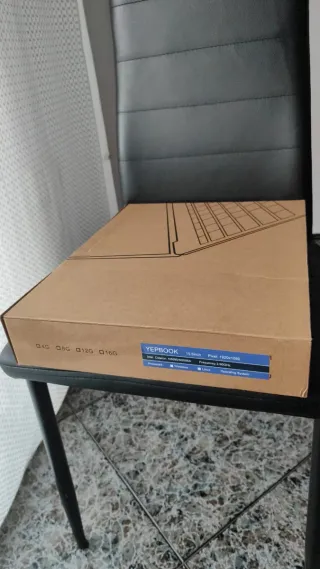 PORTATIL AUKABREX 15.6/ 24GB