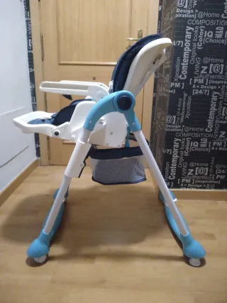 Trona Tuc Tuc azul con estampado de oso