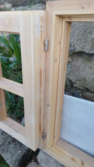 Ventana de madera