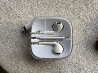 iPhone XS 64GB + Accesorios