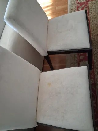 6 Cadeiras Bege e pés em Castanho