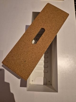 Caixa para tomadas Ikea