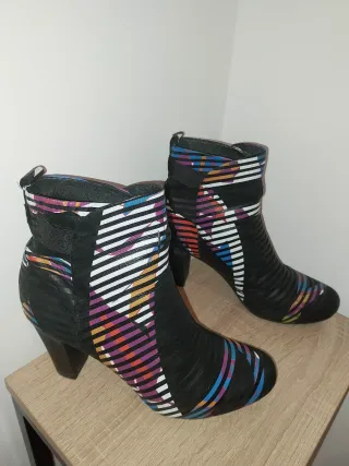 Botines Camper Piel Estampado Moderno Talla 37