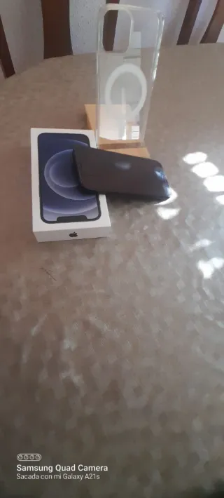 iPhone 12 Negro Como Nuevo