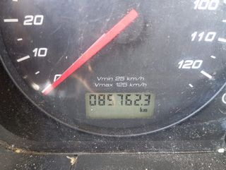 Iveco Stralis 330 E6 con caja de basura