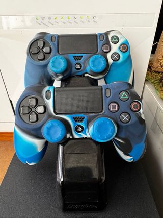 Consola PlayStation 4 Negra