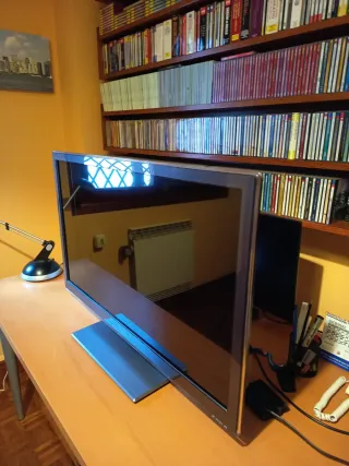 Televisión Panasonic TX-L37ET5E