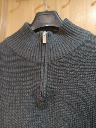 Jersey gris oscuro hombre cuello cremallera