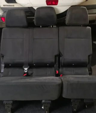 Asientos Traseros Mitsubishi Montero V80