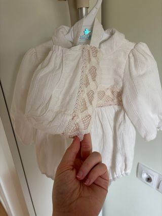 Ranita de bautizo blanca + capota