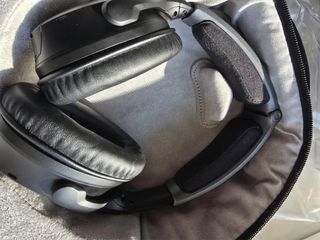 Auriculares Bose A30