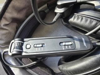 Auriculares Bose A30