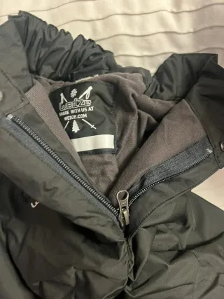 Pantalón de esquiar negro nuevo talla 10