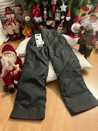 Pantalón de esquiar negro nuevo talla 10