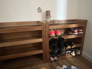 Set 2 Zapateros Madera y Cristal