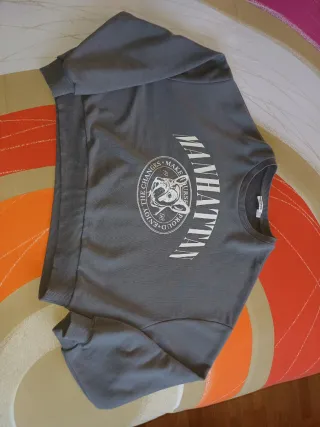 Sudadera Stradivarius gris