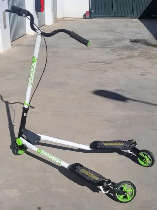 Patinete 3 Ruedas Yvolition Y Fliker A3