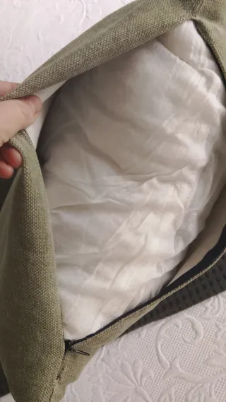 Cojín verde El Corte Inglés