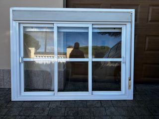 Ventana aluminio blanco 169,5x125,5