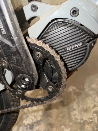 Bici eléctrica montaña doble suspensión,