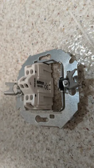 Interruptor Simon Blanco
