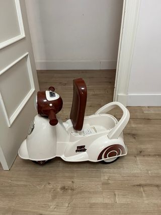 Moto correpasillos infantil con luces y música