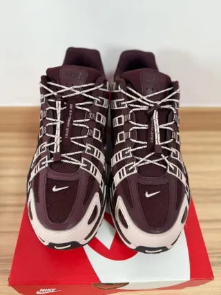 Zapatillas Nike P-6000 Granate y Rosa