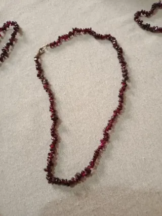 Collana e 2 bracciali granato