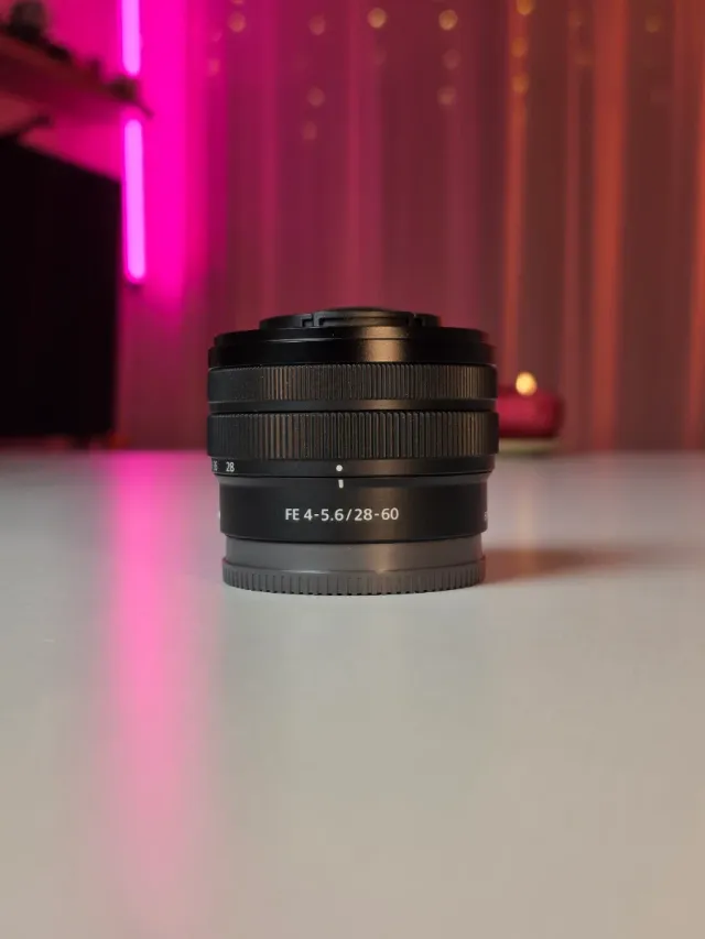 Sony FE 28-60mm