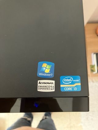 Ordenador Lenovo y Monitor Dell