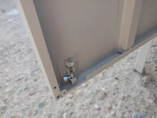 Armadio metallico IKEA Kolbjörn beige