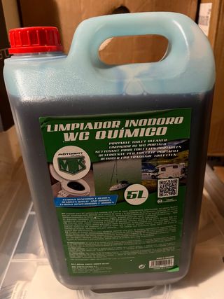 Bote liquido limpiador inodoro caravana